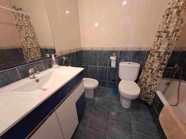 Chalet adosado en calle la Palomina