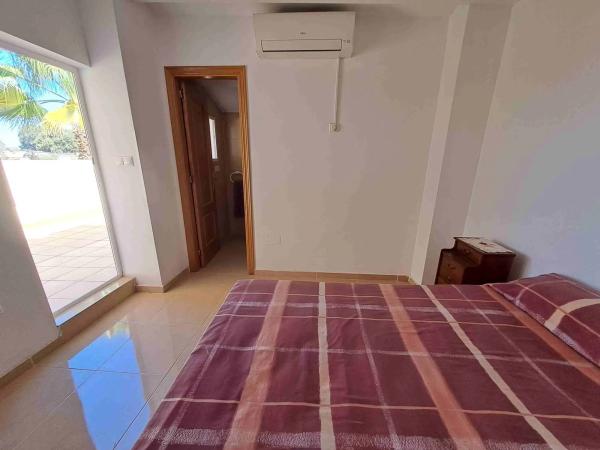 Chalet adosado en calle la Palomina