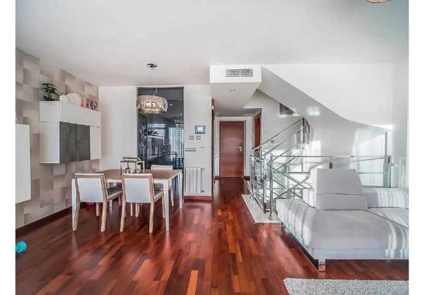 Chalet adosado en Venezuela