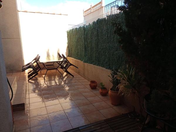 Chalet pareado en calle el Moll, 11