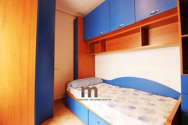 Chalet adosado en calle Rafael Alberti