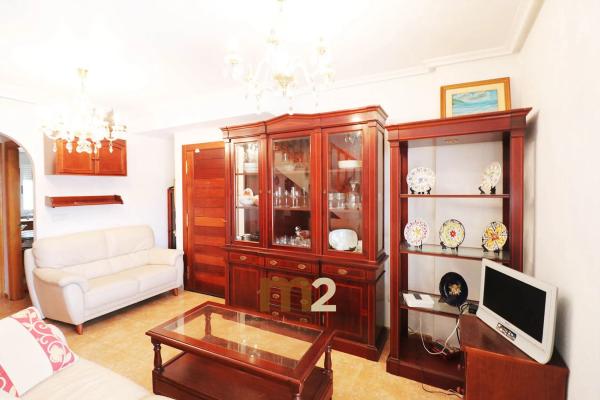 Chalet adosado en calle Rafael Alberti