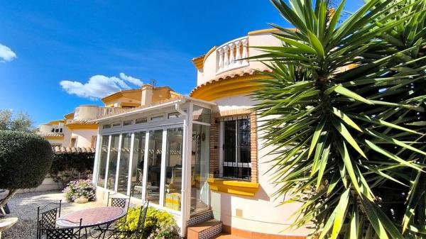 Casa independiente en calle Manuel Ferrández s/n