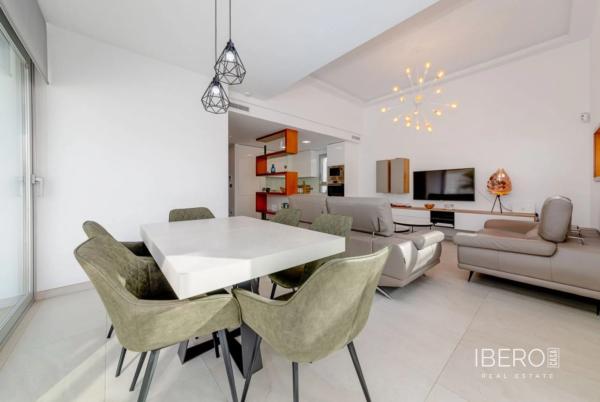 Casa independiente en calle la Rambla