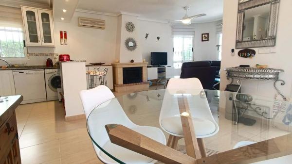 Chalet en Urbanizaciones