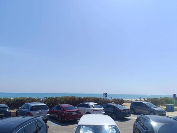 Chalet adosado en avenida de la Libertad