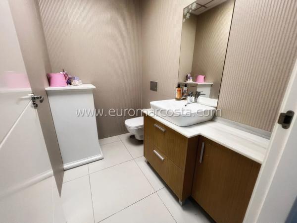 Chalet adosado en Urbanización los Estaños