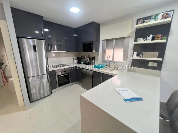 Chalet adosado en Urbanización los Estaños