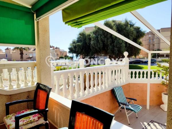 Chalet adosado en calle les Vinyes