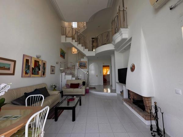 Dúplex en calle Austria, 12 c