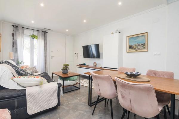 Chalet adosado en calle Cortes Valencianas - Guardamar del Segura s/n