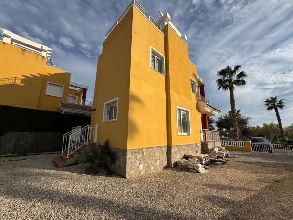 Chalet en Urbanizaciones