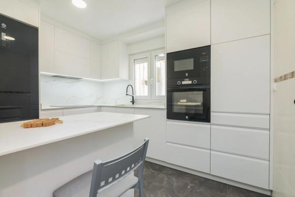 Chalet adosado en calle Cortes Valencianas - Guardamar del Segura s/n