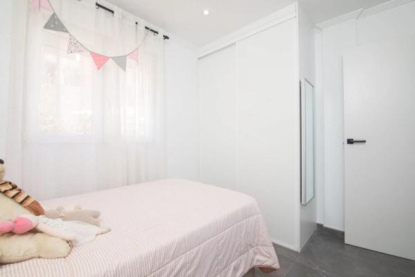 Chalet adosado en calle Cortes Valencianas - Guardamar del Segura s/n