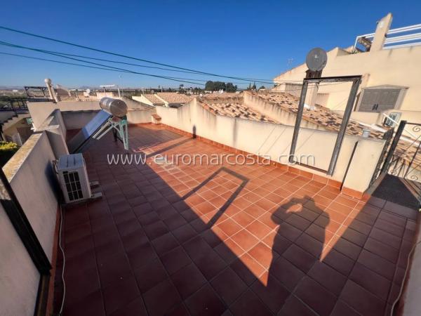 Chalet pareado en Urbanización Pinomar