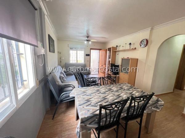 Chalet pareado en Urbanización Pinomar