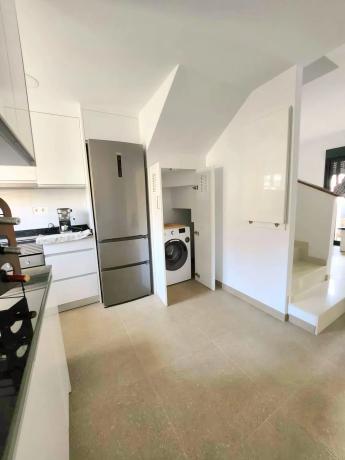 Chalet adosado en calle Callosa