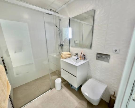 Casa independiente en calle Daya Nueva, 27