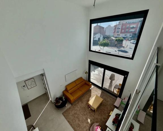 Casa independiente en calle Daya Nueva, 27