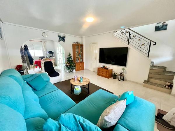 Chalet adosado en CL Orense