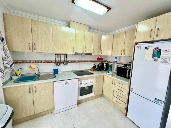 Chalet adosado en CL Orense