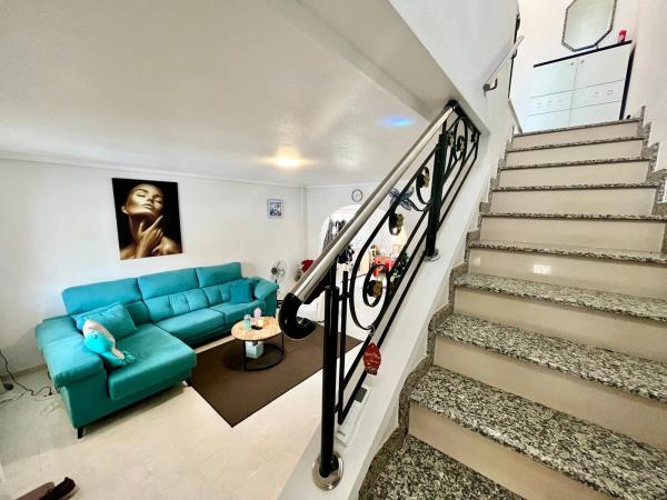 Chalet adosado en CL Orense