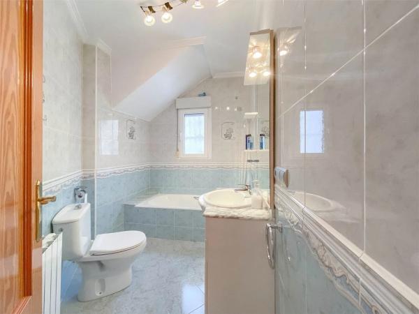 Casa independiente en calle Murillo