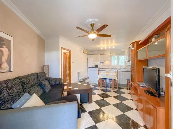 Casa independiente en calle Murillo