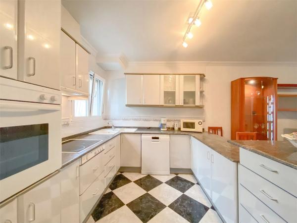 Casa independiente en calle Murillo