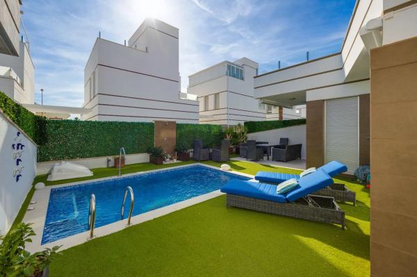 Casa independiente en avenida Jerez de la Frontera, 98