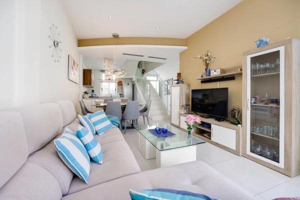 Casa independiente en avenida Jerez de la Frontera, 98