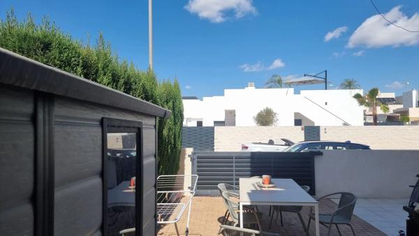 Chalet pareado en calle Numero 5