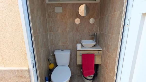 Chalet pareado en calle Mérida