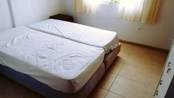 Chalet pareado en calle Rojaleros Ausentes