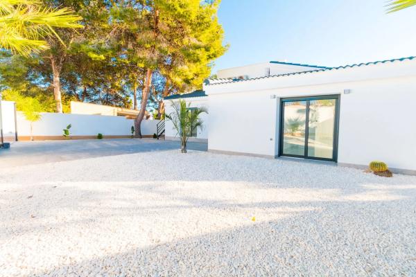 Casa independiente en avenida de La Costa Azul