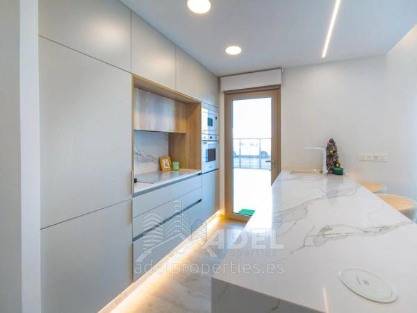 Casa independiente en calle Soria