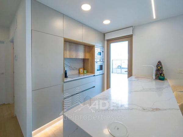 Casa independiente en calle Soria