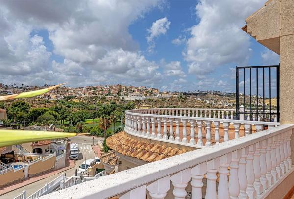 Casa independiente en calle Sierra de Tentudia