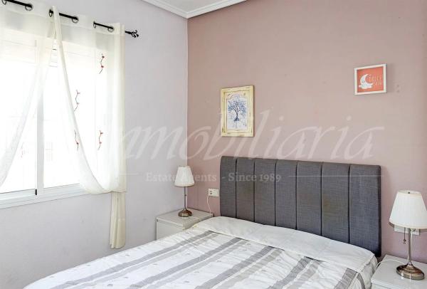 Casa independiente en calle Sorolla