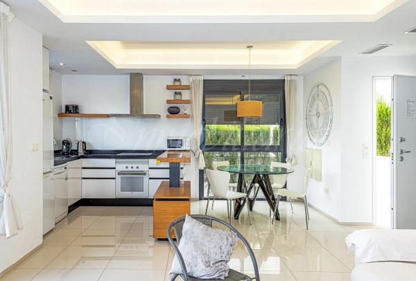 Piso en avenida de Almería