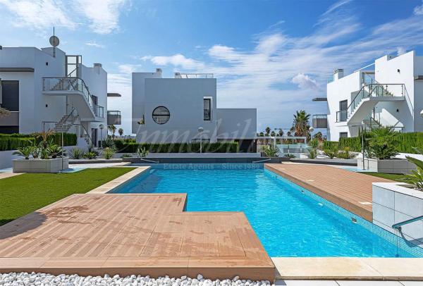 Piso en avenida de Almería