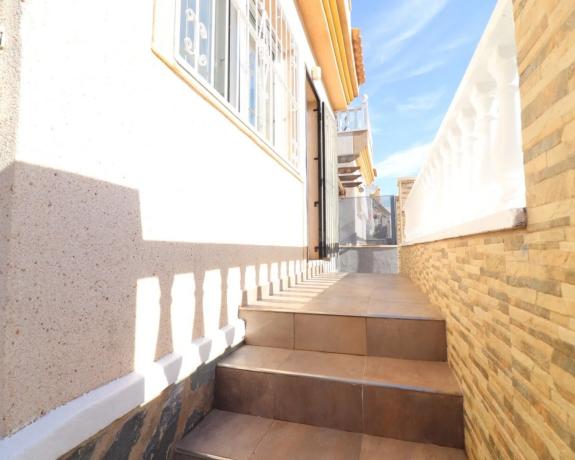 Casa independiente en calle Gaudí, 26