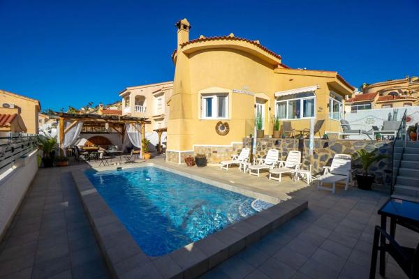 Chalet en calle Sierra de Segura s/n