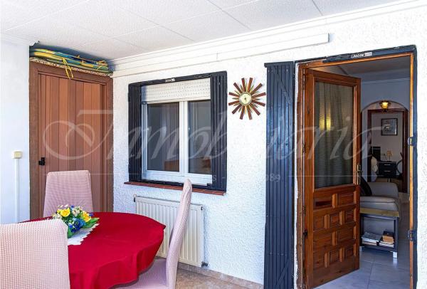 Chalet pareado en calle los Arcos