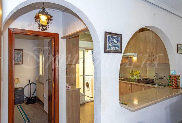 Chalet pareado en calle los Arcos