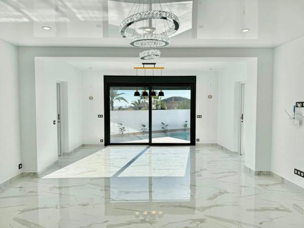 Chalet en avenida de La Costa Azul, 64