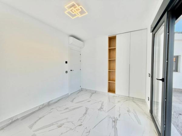 Chalet en avenida de La Costa Azul, 64