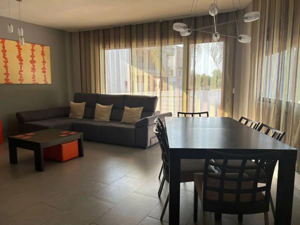 Chalet adosado en Malecón del Soto