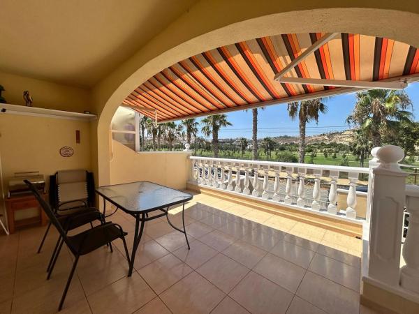 Chalet pareado en Gr Residencial Golf