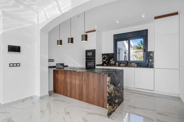 Chalet en avenida de La Costa Azul, 64